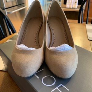 LOFT Modern Wedge Heels - Size 6.5